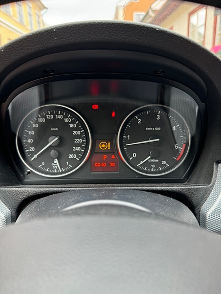BMW 330d 7 of 7
