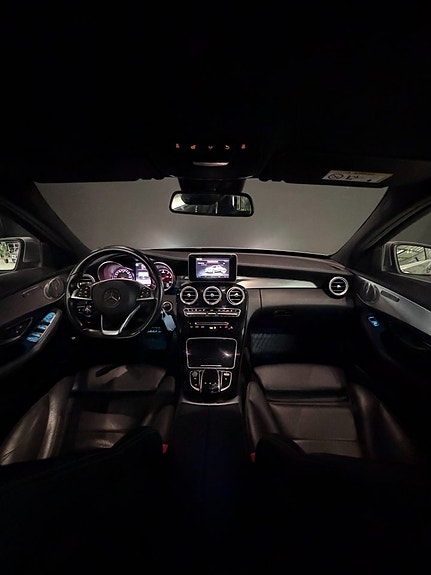 Mercedes-Benz C220 d 15 of 15