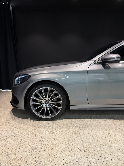 Mercedes-Benz C220 d 4 of 15