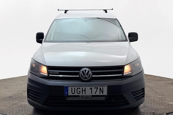 Volkswagen Caddy Maxi 3 of 5