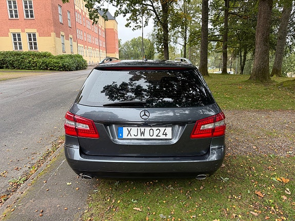Mercedes-Benz E350 6 of 15