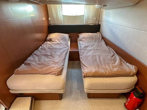 Prestige 390S | 2011 | 2 x Cummins 4.2l | Inbyte möjligt 12 of 12