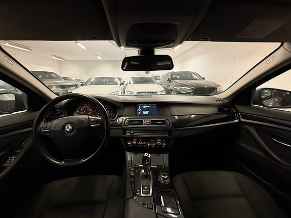 BMW 520d 16 of 30