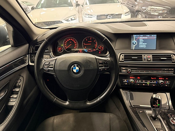 BMW 520d 17 of 30