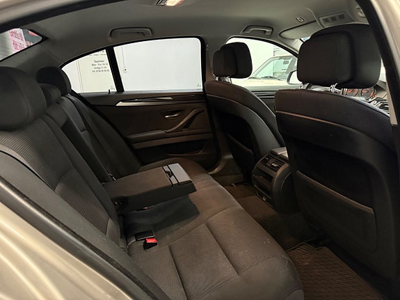 BMW 520d 15 of 30