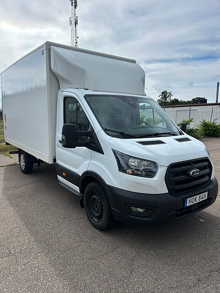 Ford Transit 3 of 5