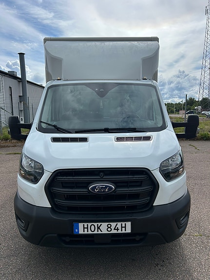 Ford Transit 2 of 5