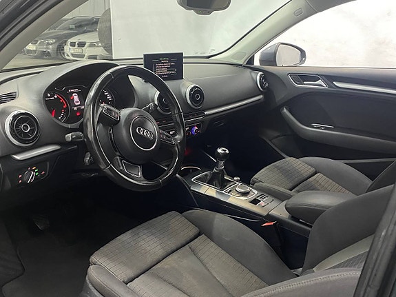 Audi A3 8 of 10