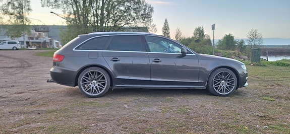 Audi A4 3 of 7