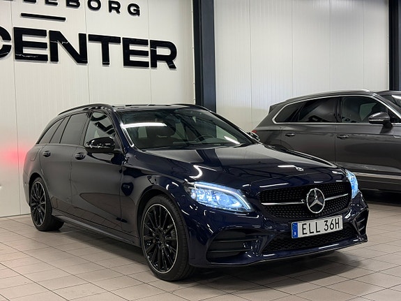 Mercedes-Benz C300 5 of 5