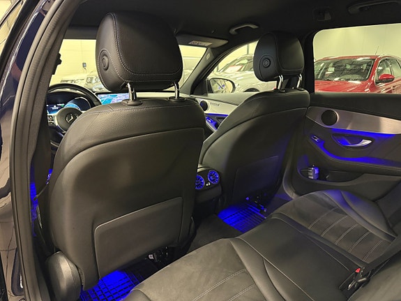 Mercedes-Benz C300 22 of 25