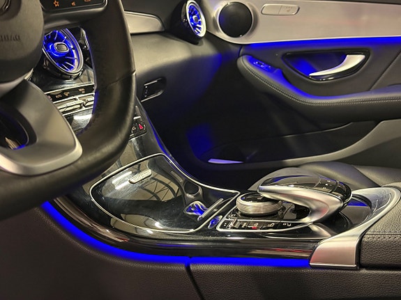 Mercedes-Benz C300 13 of 25