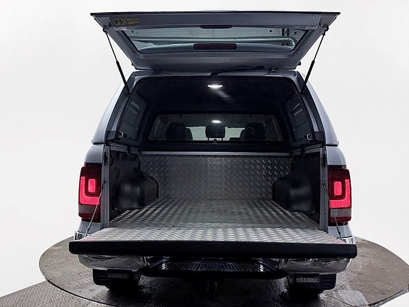 Volkswagen Amarok 8 of 30