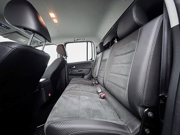 Volkswagen Amarok 14 of 30