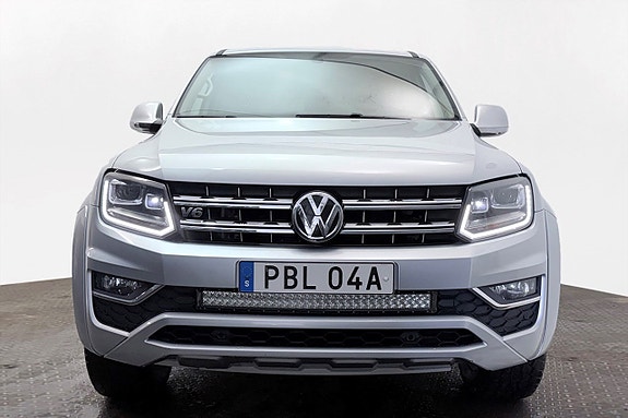 Volkswagen Amarok 3 of 5