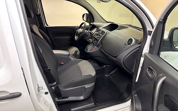 Renault Kangoo Express 11 of 11