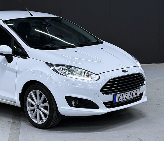 Ford Fiesta 12 of 13