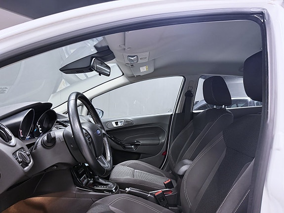 Ford Fiesta 5 of 13