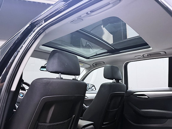 BMW X1 5 of 5