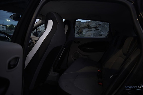 Renault Zoe 13 of 19