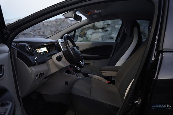 Renault Zoe 5 of 19