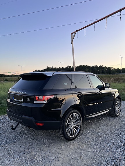 Land Rover Range Rover Sport 2 of 8