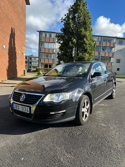 Volkswagen Passat 3 of 5