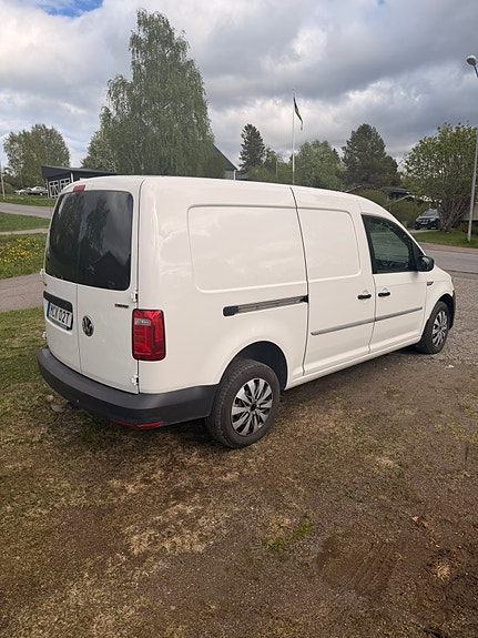 Volkswagen Caddy Maxi 3 of 5