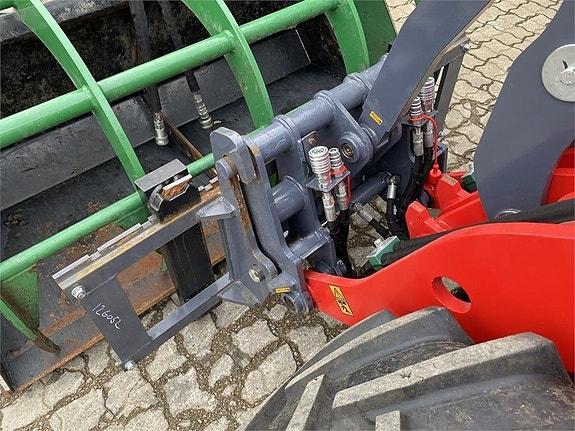 VM Loader 1038LX 9 of 10
