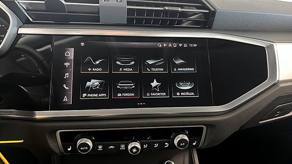 Audi Q3 9 of 18