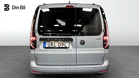 Volkswagen Caddy Maxi 5 of 5