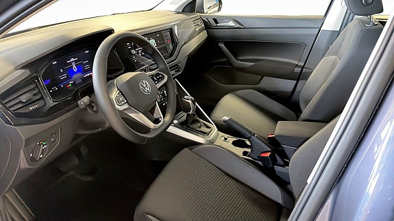 Volkswagen Polo 7 of 12