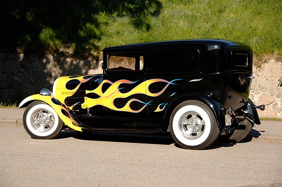 Ford 3-Window 4 of 5