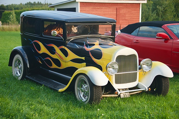 Ford 3-Window 2 of 5