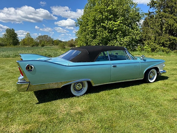 Plymouth Fury 28 of 30