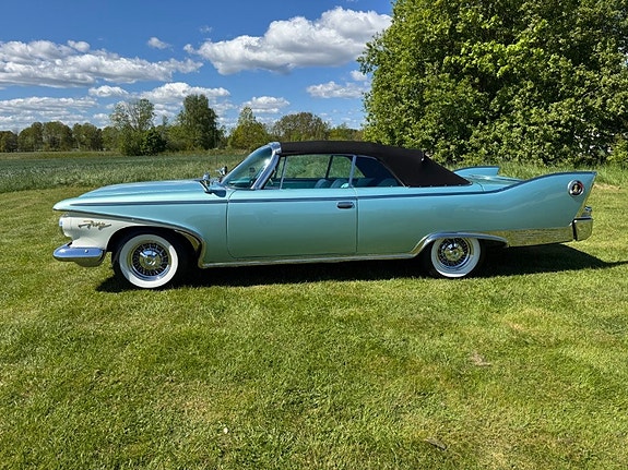 Plymouth Fury 5 of 5