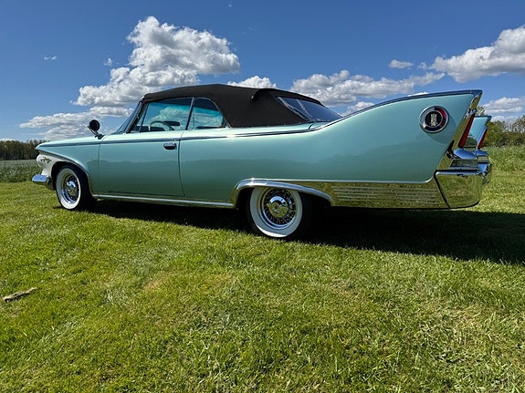 Plymouth Fury 11 of 30