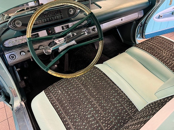 Plymouth Fury 19 of 30