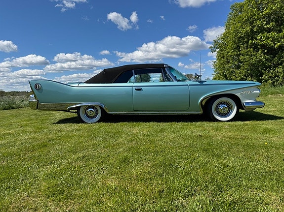 Plymouth Fury 14 of 30