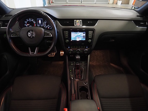 Skoda Octavia 14 of 22