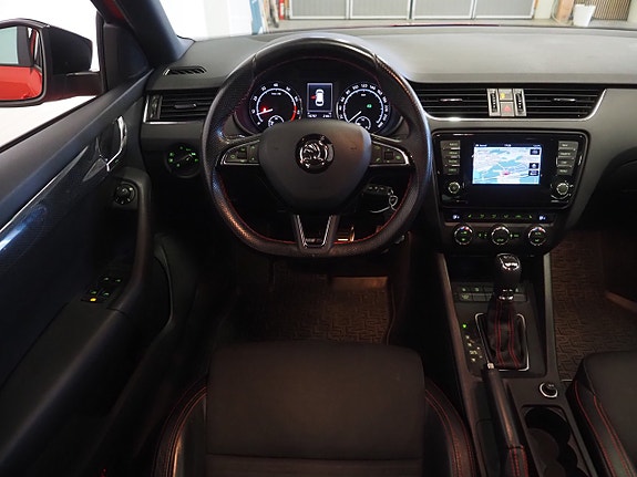 Skoda Octavia 15 of 22