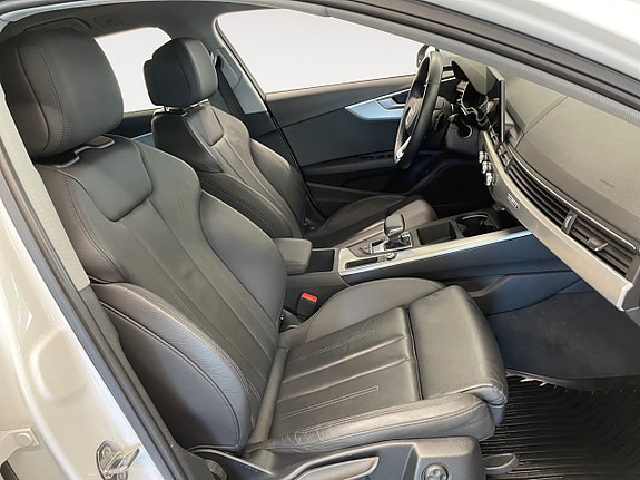 Audi A4 15 of 24
