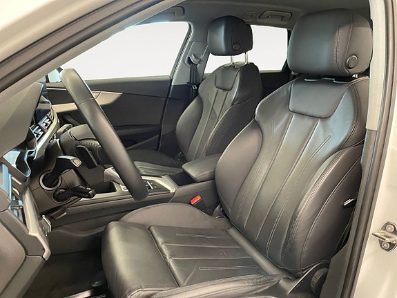 Audi A4 9 of 24
