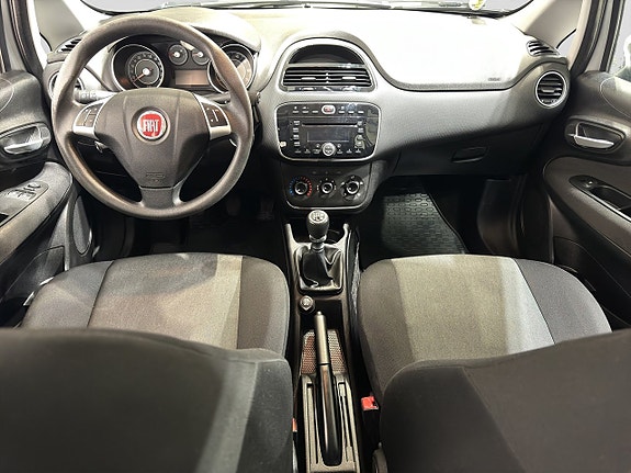 Fiat Punto 12 of 16
