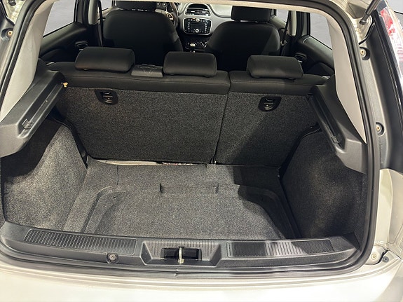 Fiat Punto 11 of 16