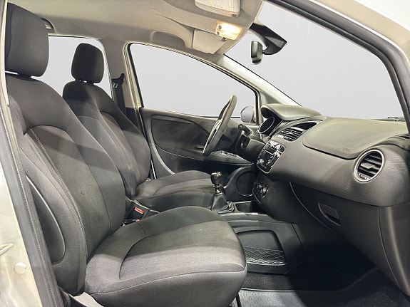 Fiat Punto 9 of 16