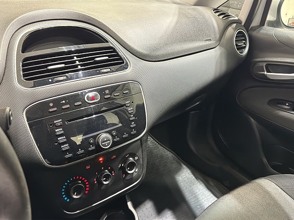 Fiat Punto 16 of 16