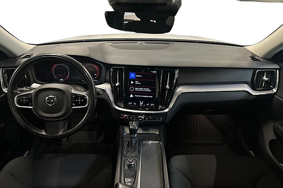 Volvo V60 12 of 27