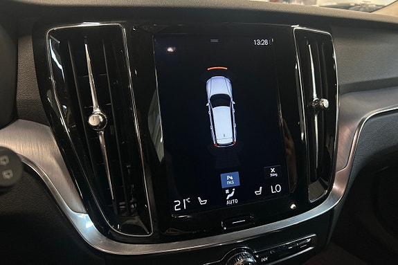 Volvo V60 19 of 27