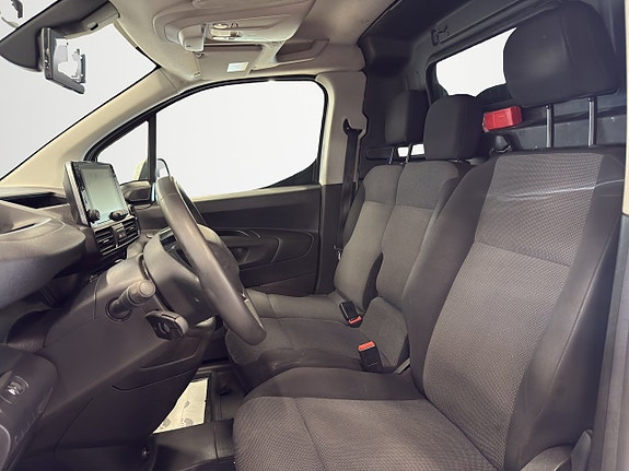 Peugeot Partner 9 of 16